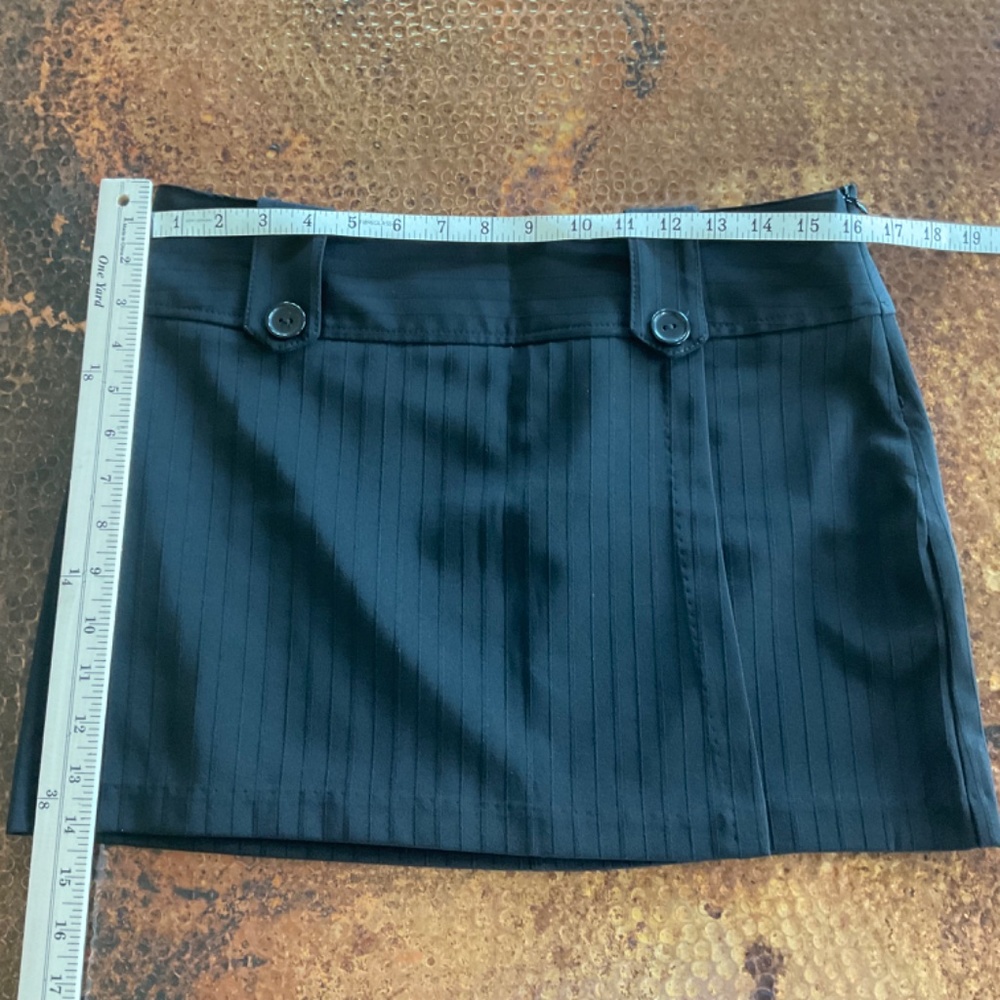 Ally B Skirt and Jacket Combo Suit. Black Pinstripe. Size 9 - Picture 14 of 14